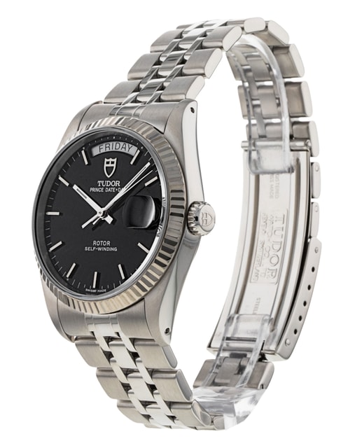 Tudor Date Day 76214 Image 2